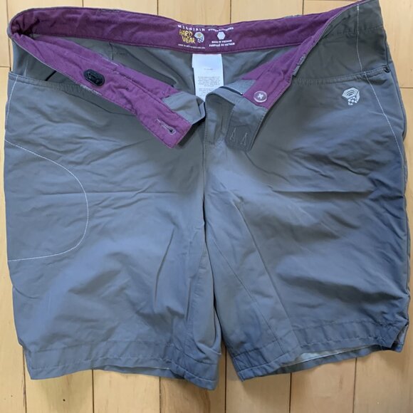 Mountain Hardwear shorts - Picture 1 of 1